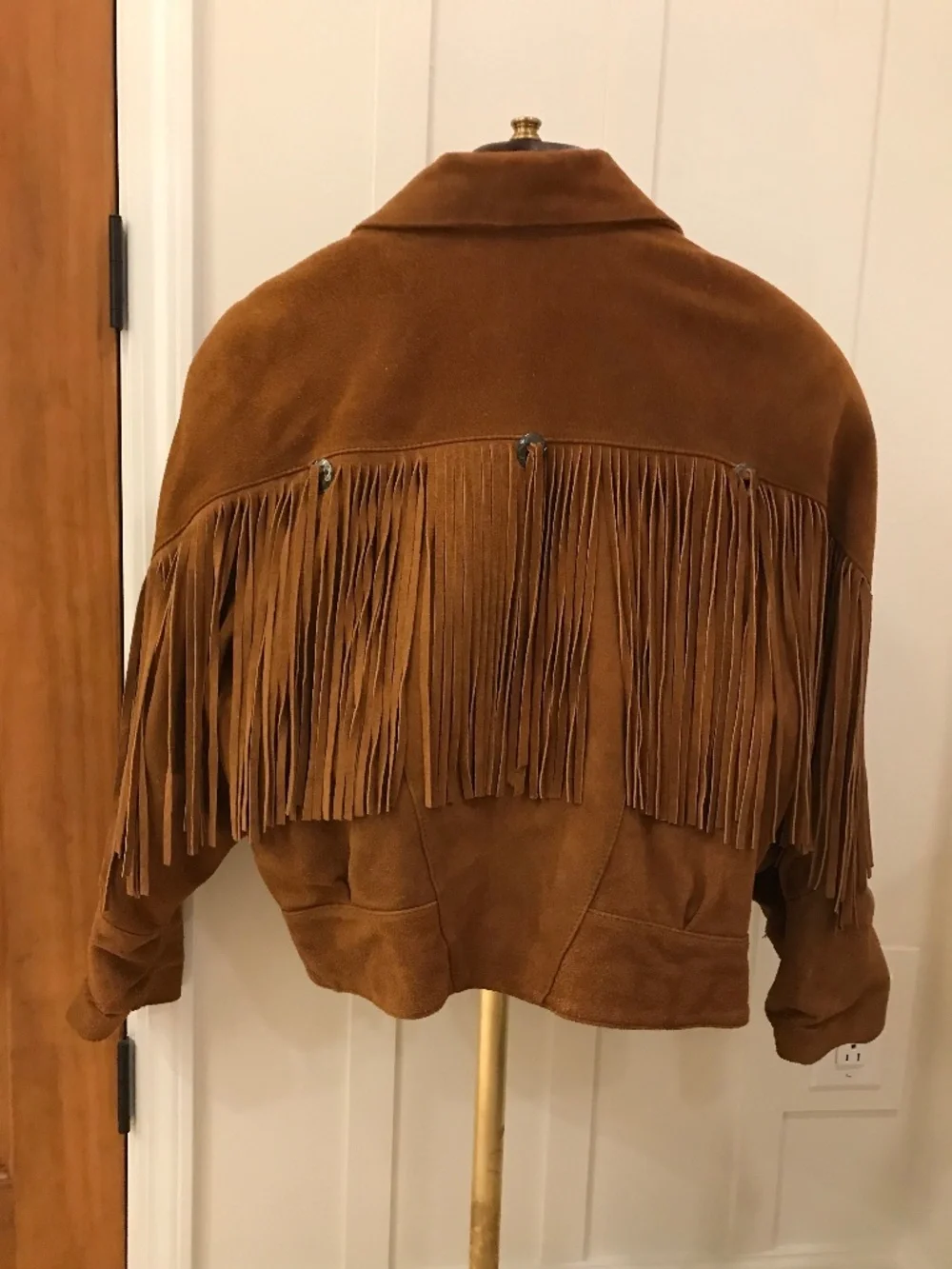 FESTIVAL 🔥VINTAGE WESTERN BOHO LONG FRINGE CONCHO SUEDE STATEMENT JACKET - Picture 2 of 16